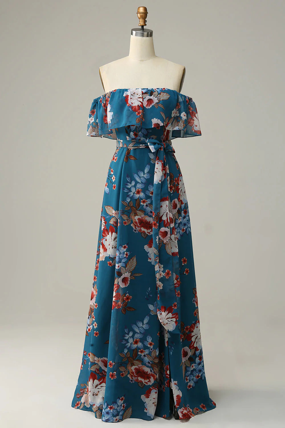 Vestido largo de dama de honor de gasa bohemia con estampado floral
